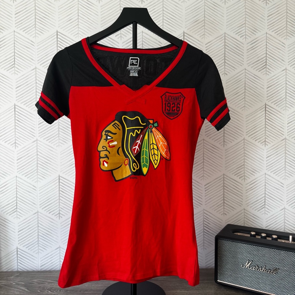 Chicago Blackhawks Women's Jonathan Toews Jersey Top